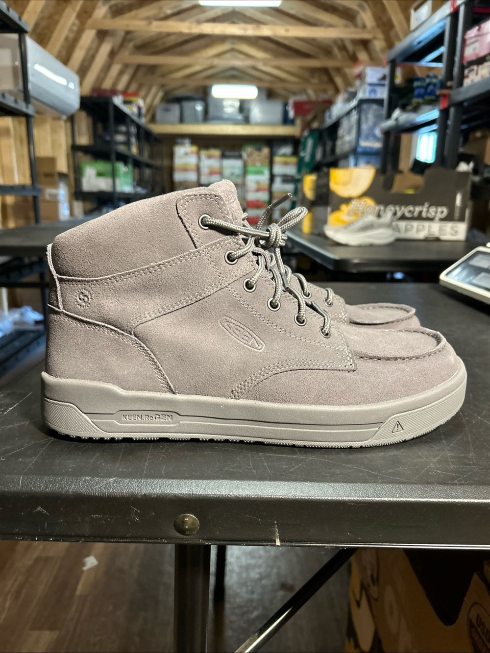 KEEN Men's Leather Utility Gibson Mid Boots Steel Grey. No Box